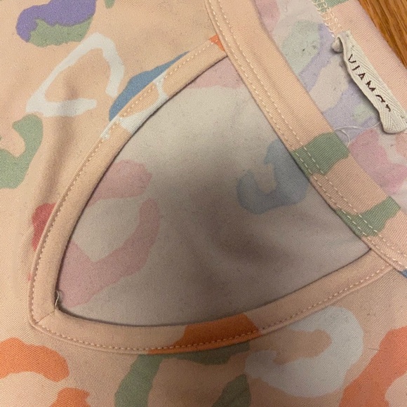 🌻 Wild Heart Top 🌻 - Picture 5 of 9